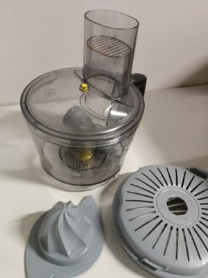 Ecost Customer Return Bosch VeggieLove Plus MUZ9VLP1 Accessory Set, Multimixer, Three Discs (Cutt