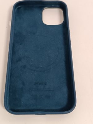 Ecost Customer Return Apple silicone shell with Magsafe (for iPhone 13) - Bleu Abysse