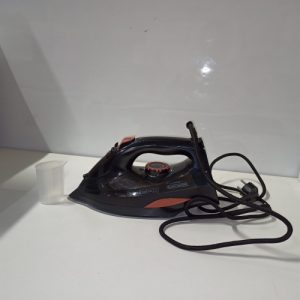 Ecost Customer Return Black+Decker BXIR300e steam iron 3000w, steam jet 200 g/min, continuous ste