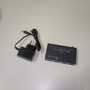 Ecost customer return FINETECH VSP01202 HDMI 2.0 Splitter 1x2 with 4K HDR Down Scaler Audio-EDID bla