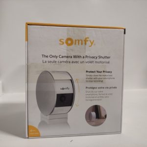 Ecost customer return Somfy 2401507  Indoor Camera | Motorised Aperture | Motion Sensor & Night Visi