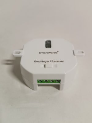 Ecost customer return Smartwares Plug & Connect Home Kit for Wireless Lighting up to 1000 Watt  Moun
