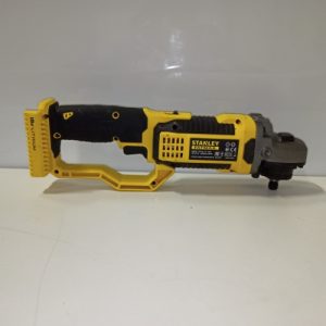 Ecost customer return Stanley FMC761B Grinder  18 was