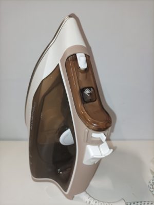 Ecost Customer Return, Rowenta Effective + DX1635 Steam iron Stainless Steel soleplate 2400 W Brown Ecost Customer Return, Rowenta Effective + DX1635 Steam iron Stainless Steel soleplate 2400 W Brown